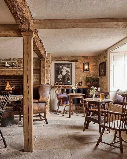 A light-filled Daylesford restaurant interior
