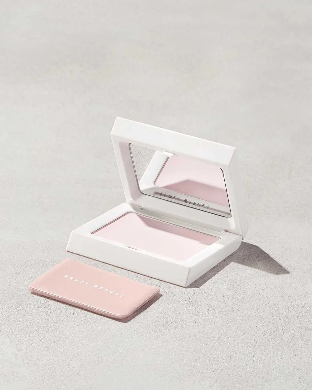 Invisimatte Instant Setting and Blotting Powder