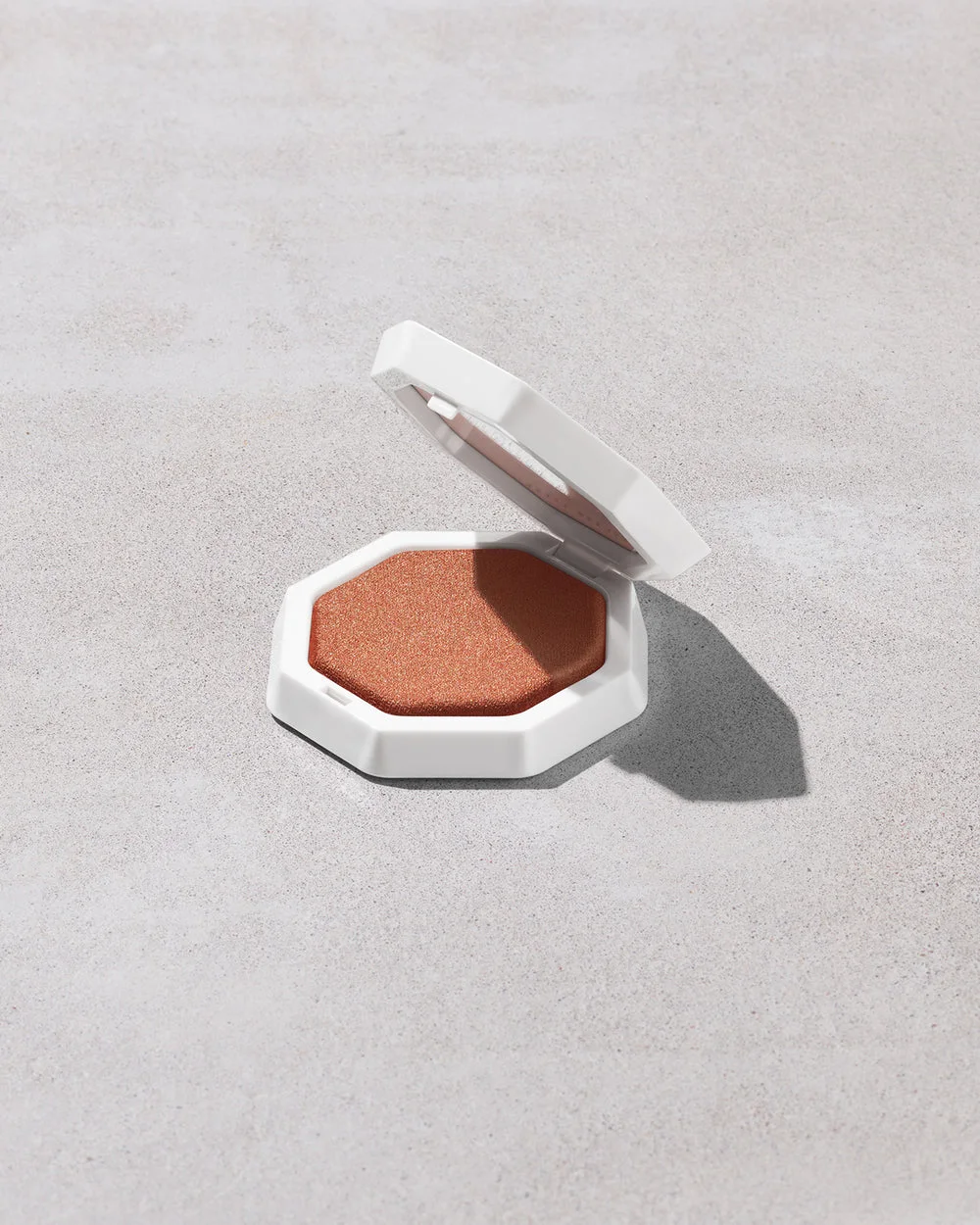 Demi'glow Light-Diffusing Highlighter in That's Rich